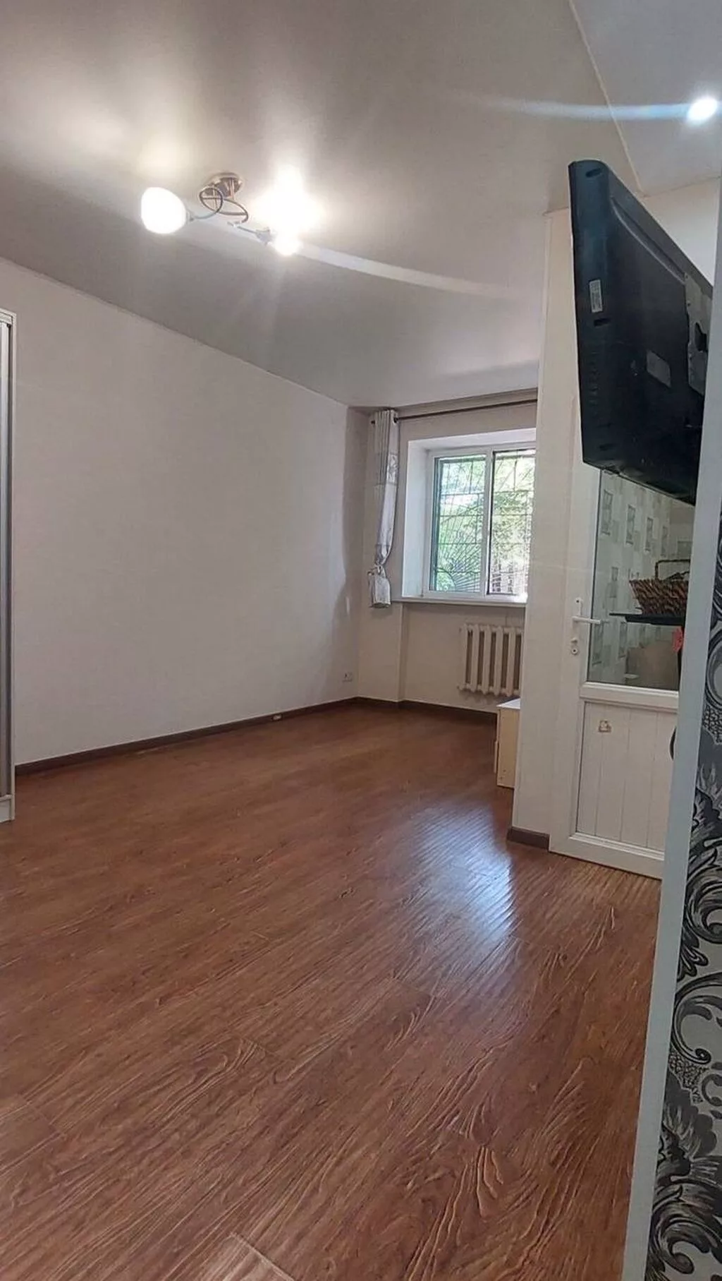 1 комната, 30 м², Хрущевка, 1 этаж