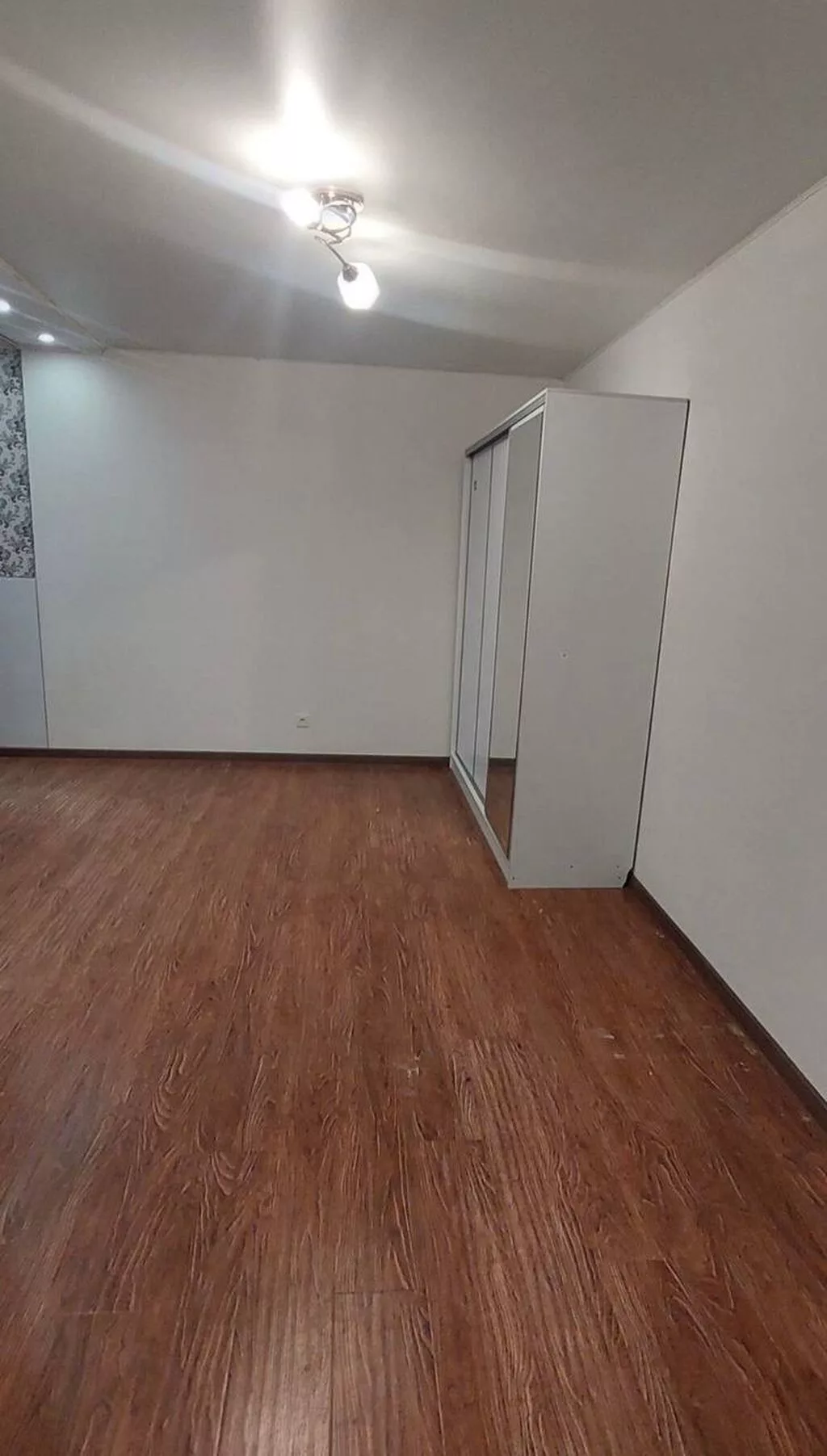 1 комната, 30 м², Хрущевка, 1 этаж