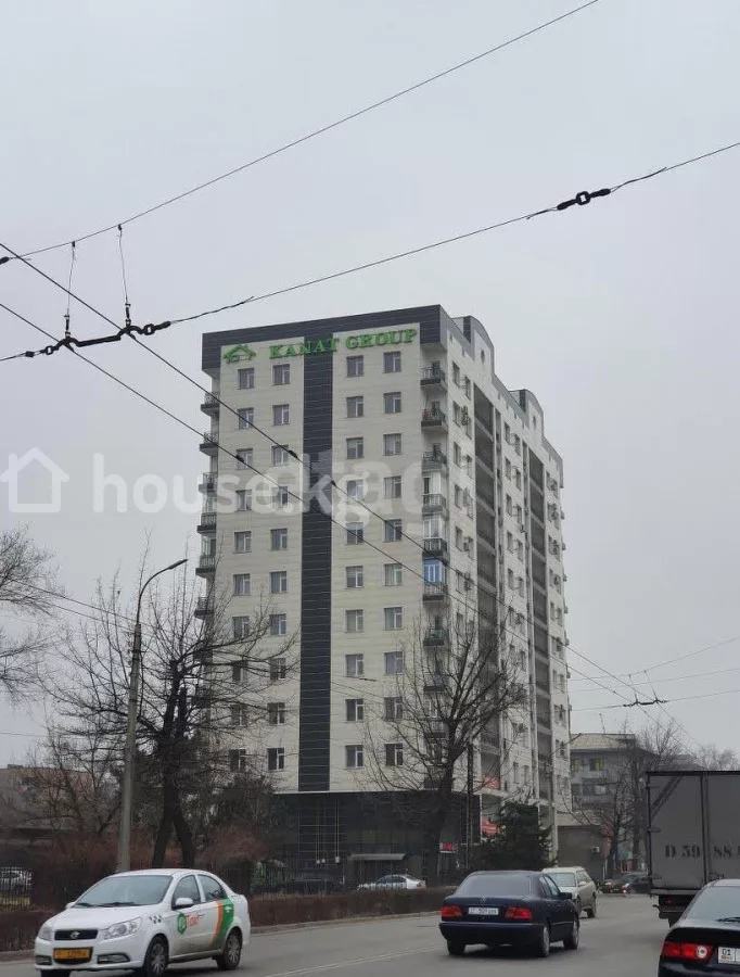 Продажа, коммерческая недвижимость: Чуйская область / Бишкек, город Бишкек, Дворец спорта — за 59 840 000 сом