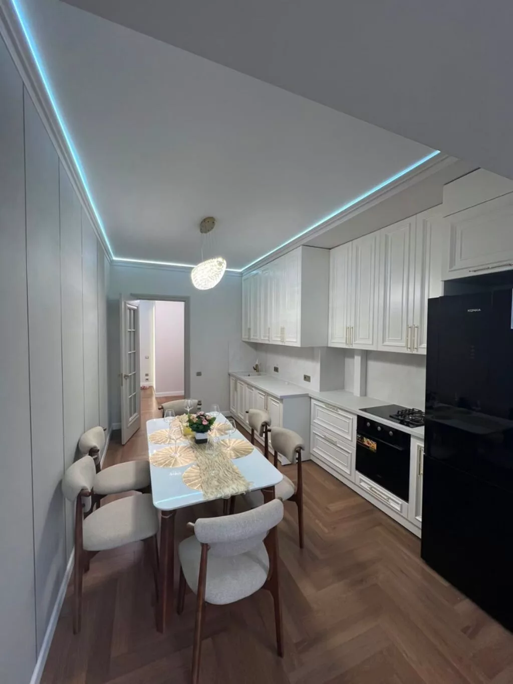 Элитка, 3 комнаты, 105 м²