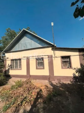 Продажа, дом, 5-комн.: Чуйская область / Бишкек, город Бишкек, Аламединский рынок — за 12 496 000 сом