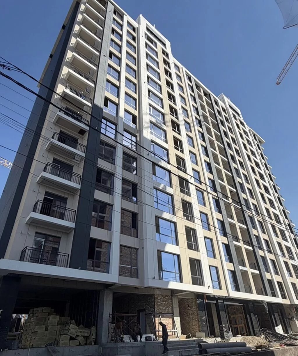 Построен, Элитка, 2 комнаты, 85 м²