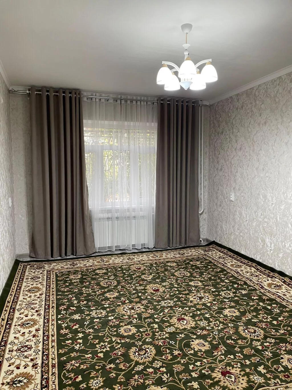 Сдаю 2 комнатную кв, на дл срок, Гоголя Чуй, депозит 25000 сом