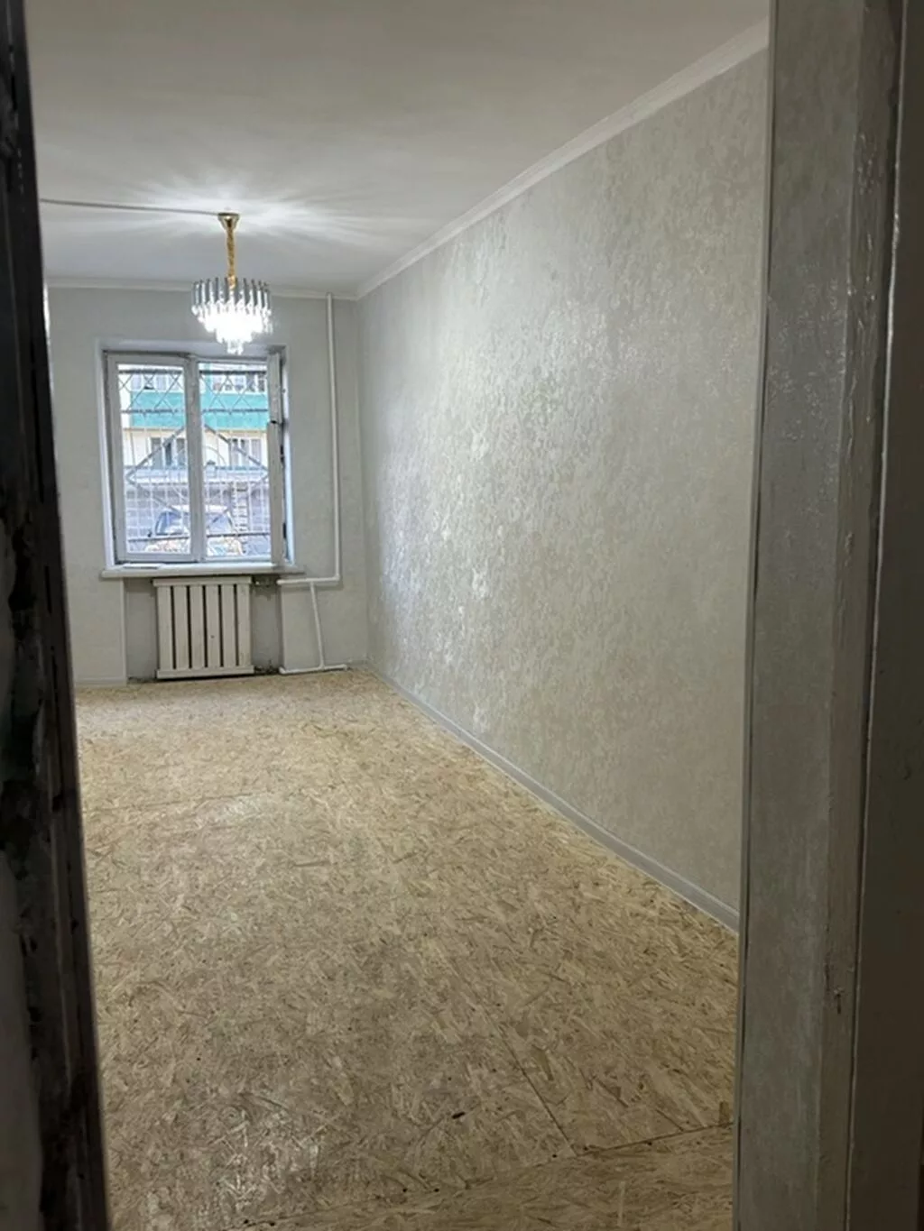 Комната в квартире, пр-т Тологон Касымбекова, 17.ХБК кудайберген кВ м