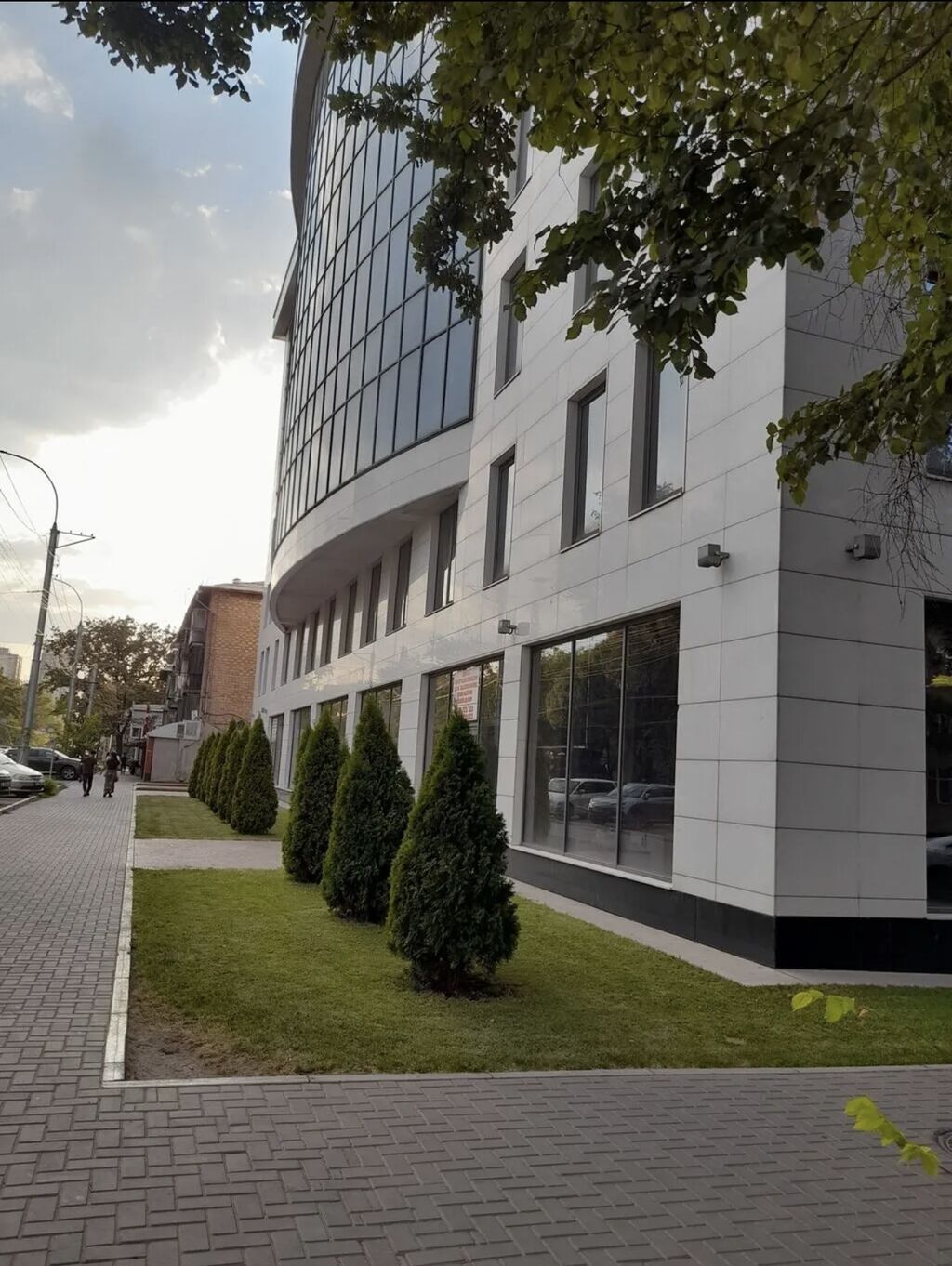 Аренда офиса в центре города! 💎Киевская/Панфилова первая линия 💎этаж