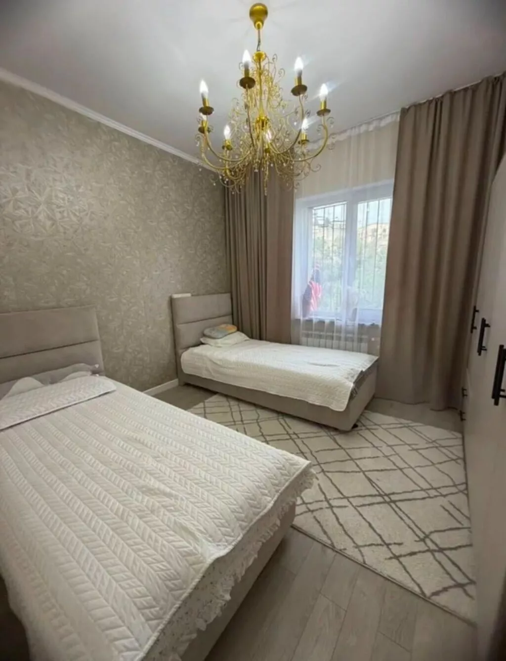 3 комнаты, 70 м², 12 мкр 106 серия, 3 этаж, Свежий ремонт