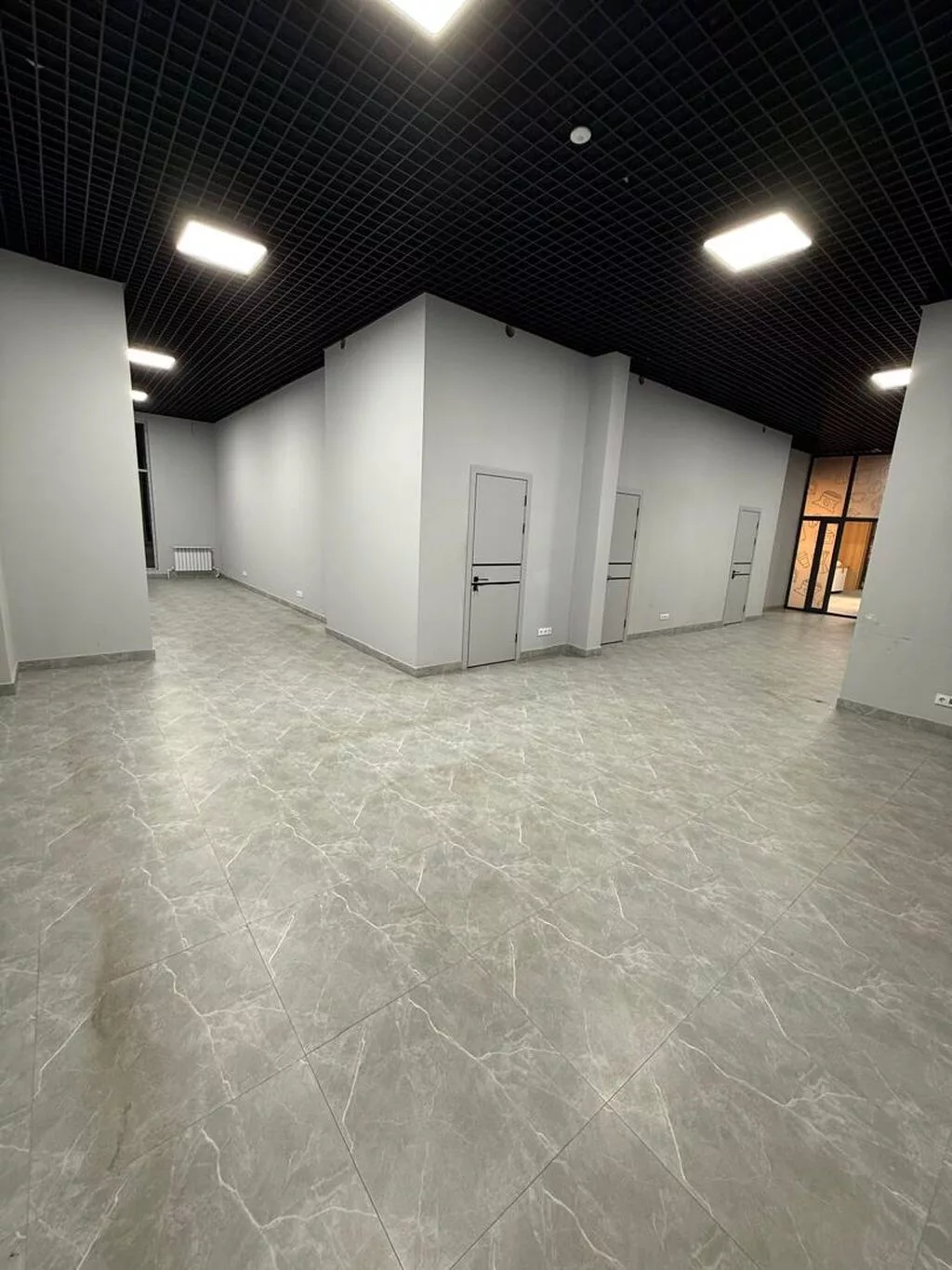 Продажа магазинов В жилом доме, 163 м², Евроремонт, Отдельный вход, 1 этаж