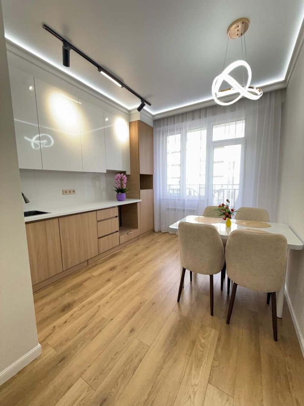 3 комнаты, 67 м², Элитка, 11 этаж, Дизайнерский ремонт