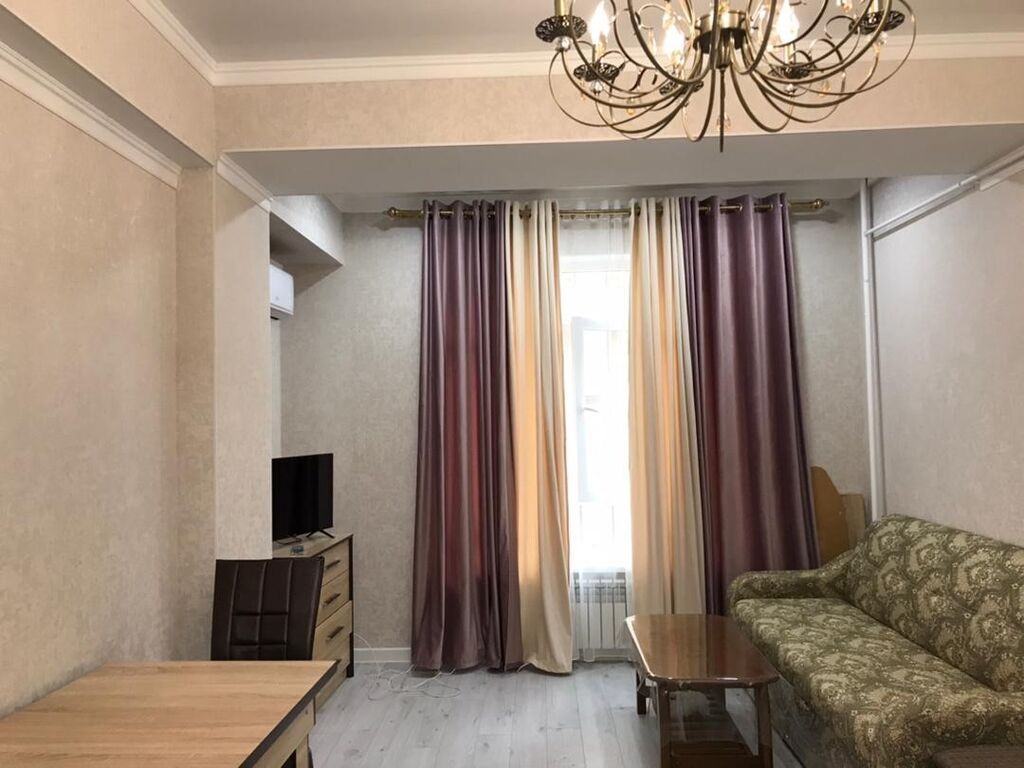 Сдаю 1 комнатную новую квартиру: В новом жилом комплексе в центре