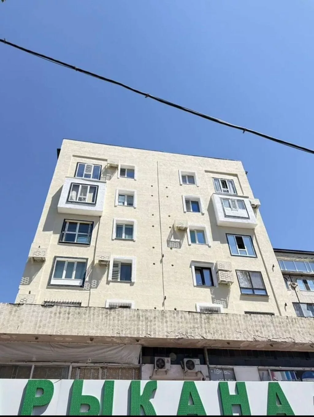 3 комнаты, 73 м², 8 мкр Индивидуалка, 2 этаж, Косметический ремонт