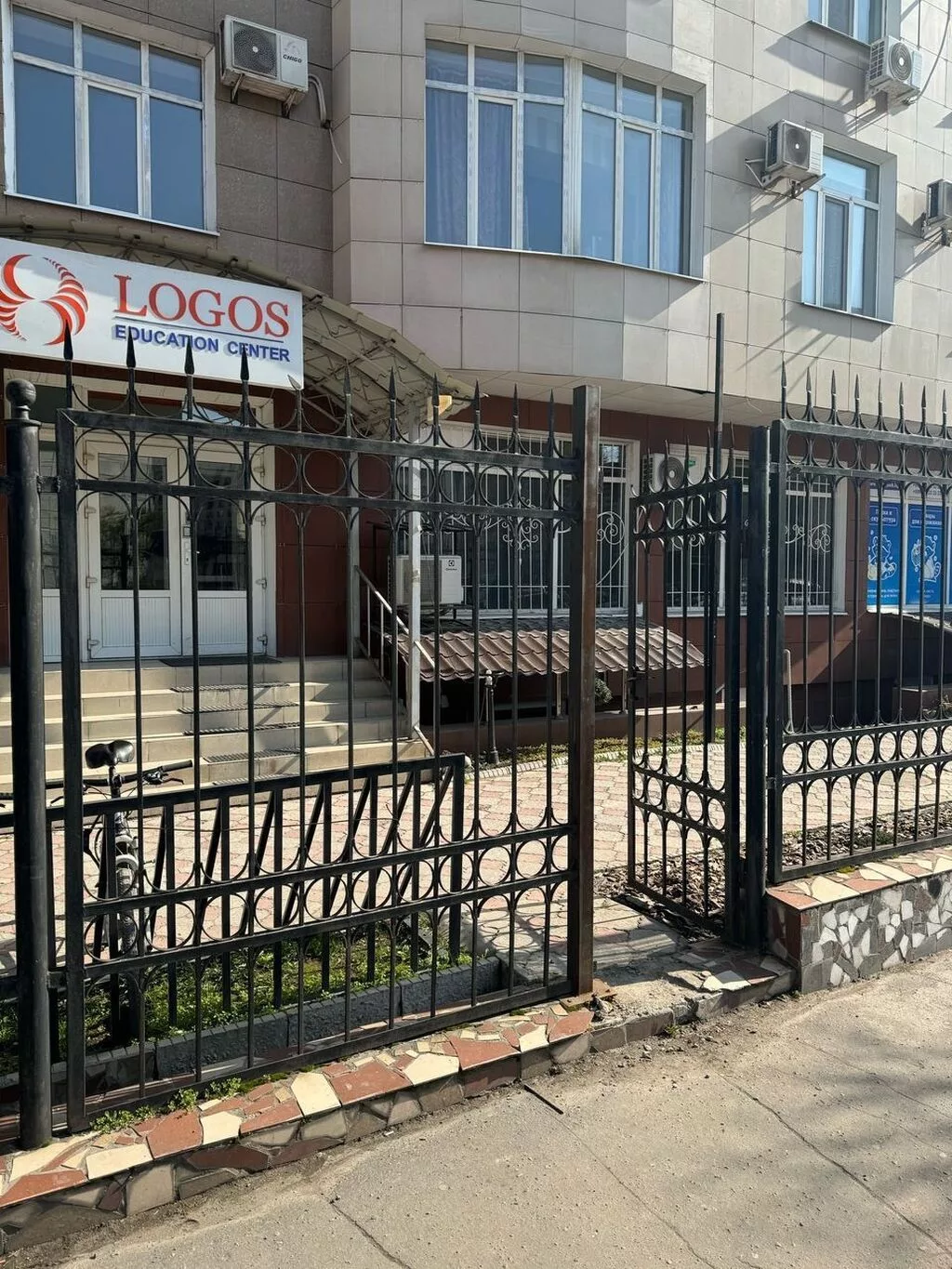 Сдается коммерческое помещение площадью 200 кв. м по адресу: Ч