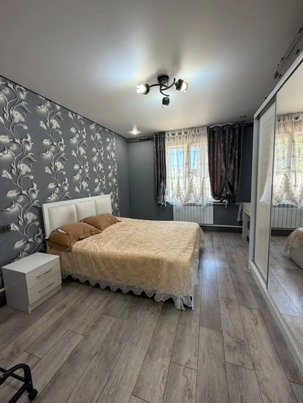 5 комнат, 150 м², 5 соток, Бишкек
