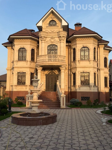 Аренда, дом, 6 и более-комн.: Чуйская область / Бишкек, город Бишкек, Киргизия 1 ж/м - на долгий срок — за 876 000 сом
