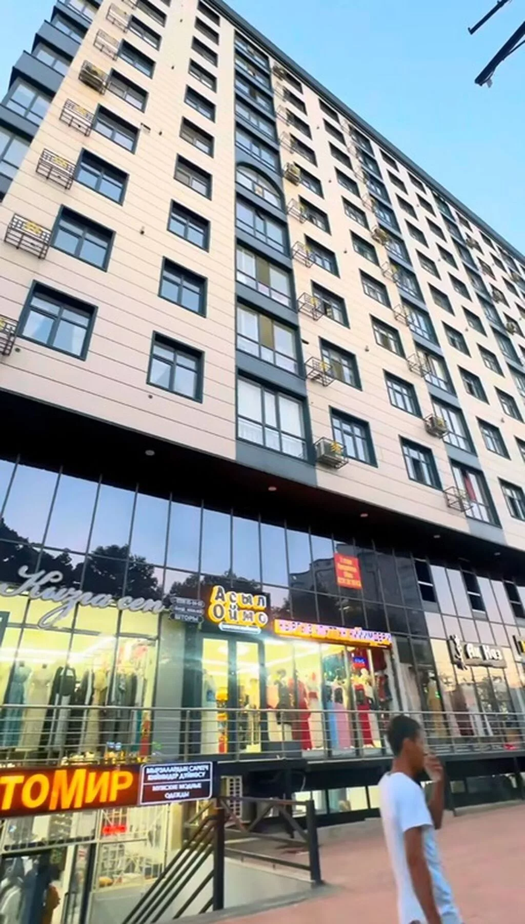3 комнаты, 85 м², Ошский мкр., Элитка, 10 этаж, Дизайнерский ремонт