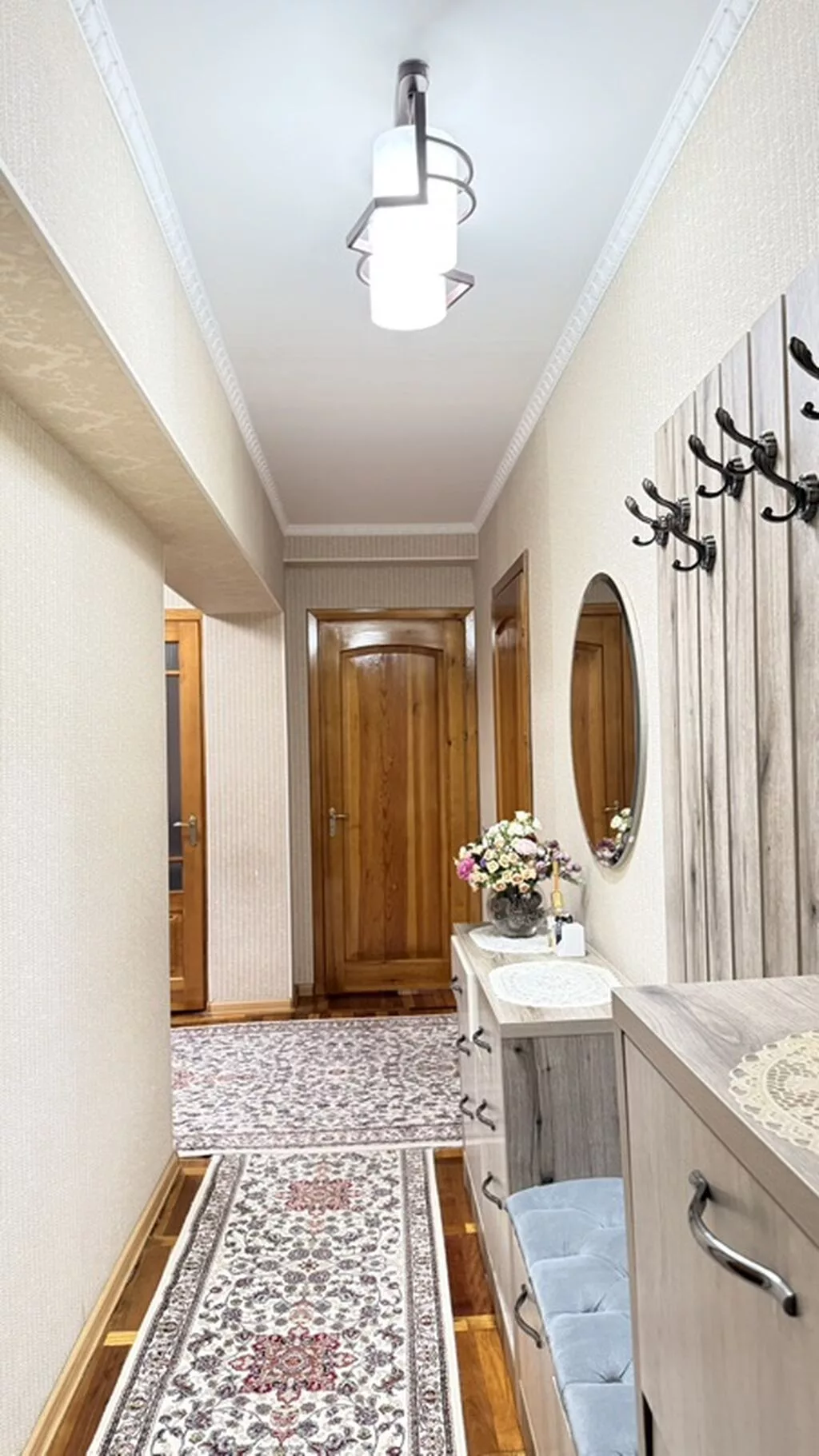 3 комнаты, 90 м², Резиденция, Индивидуалка, 2 этаж