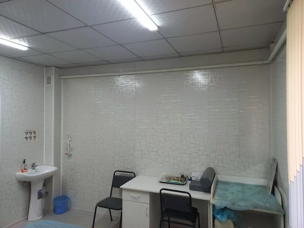 Аренда офисов, 400 м², В административном здании, 1 линия, С оборудованием, С отдельной кухней