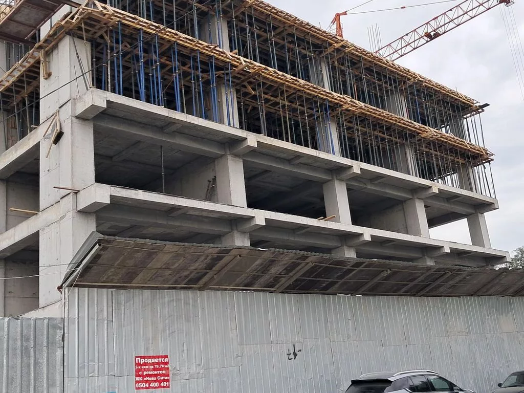 Строится, Элитка, 3 комнаты, 82 м²