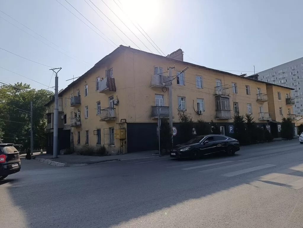 3 комнаты, 100 м², 2 этаж, Косметический ремонт