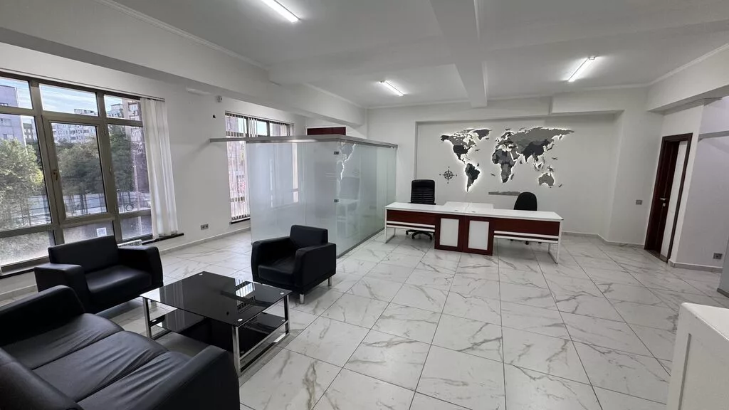 Сдается готовый офис 105кв.м 🏢 Готовый офис 105 м² в центре Бишкека