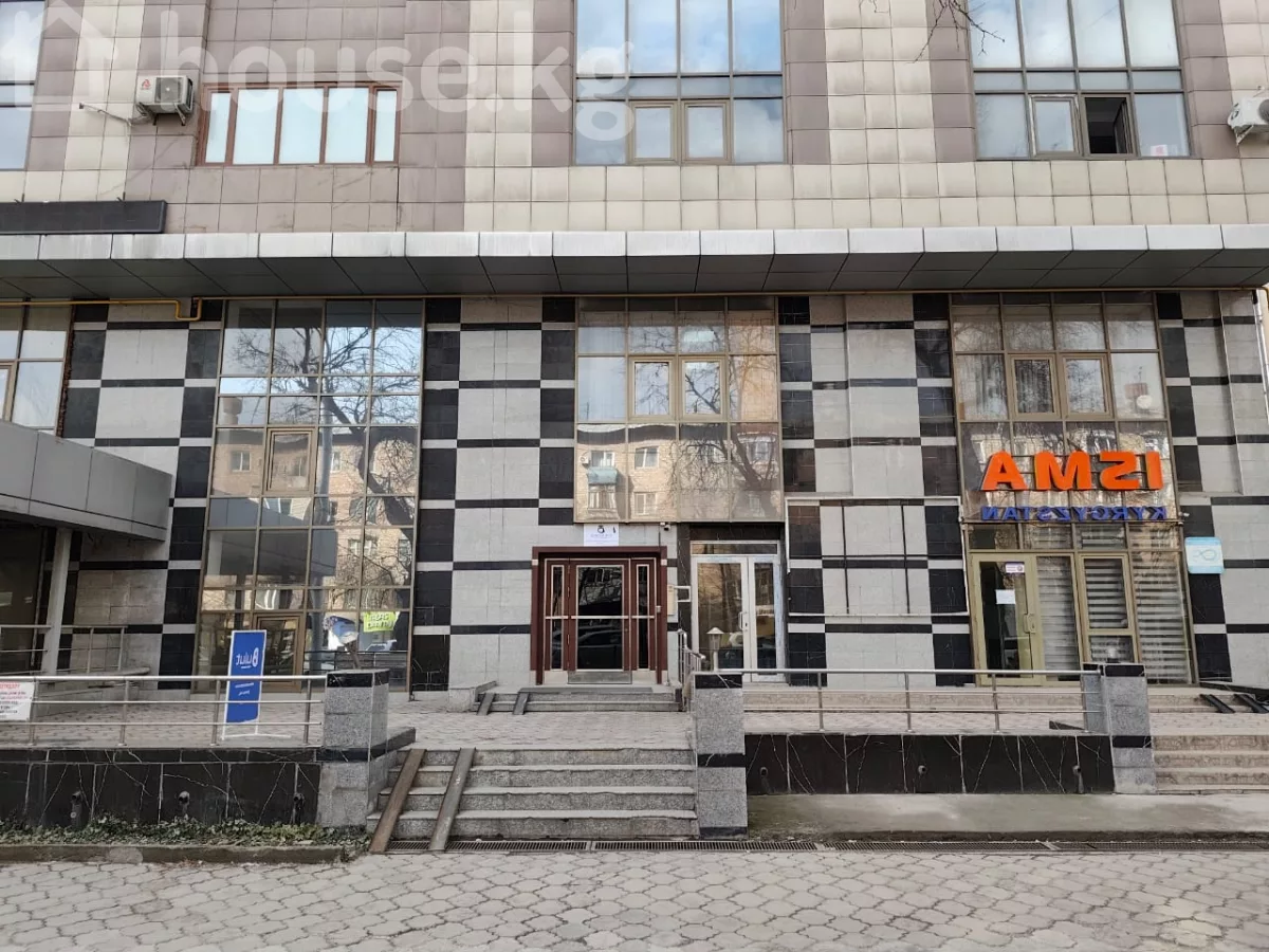 Продажа, коммерческая недвижимость: Чуйская область / Бишкек, город Бишкек, Золотой квадрат — за 35 473 950 сом