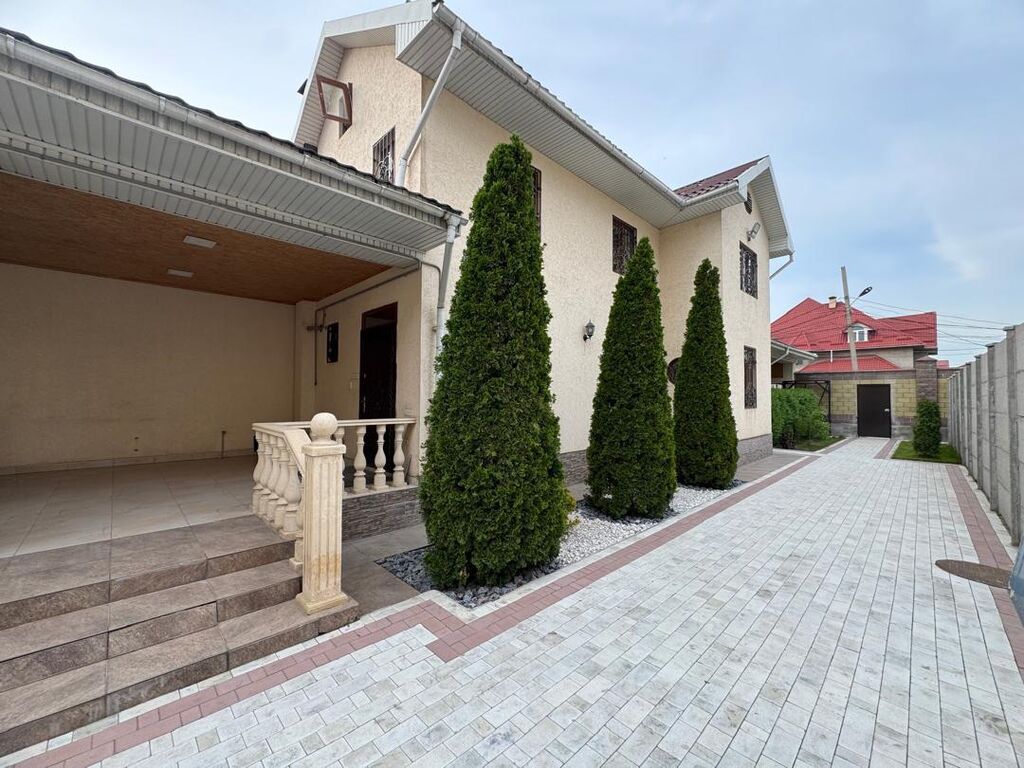 🏡 Продаётся уютный кирпичный дом в Бишкеке (район Старый аэропорт