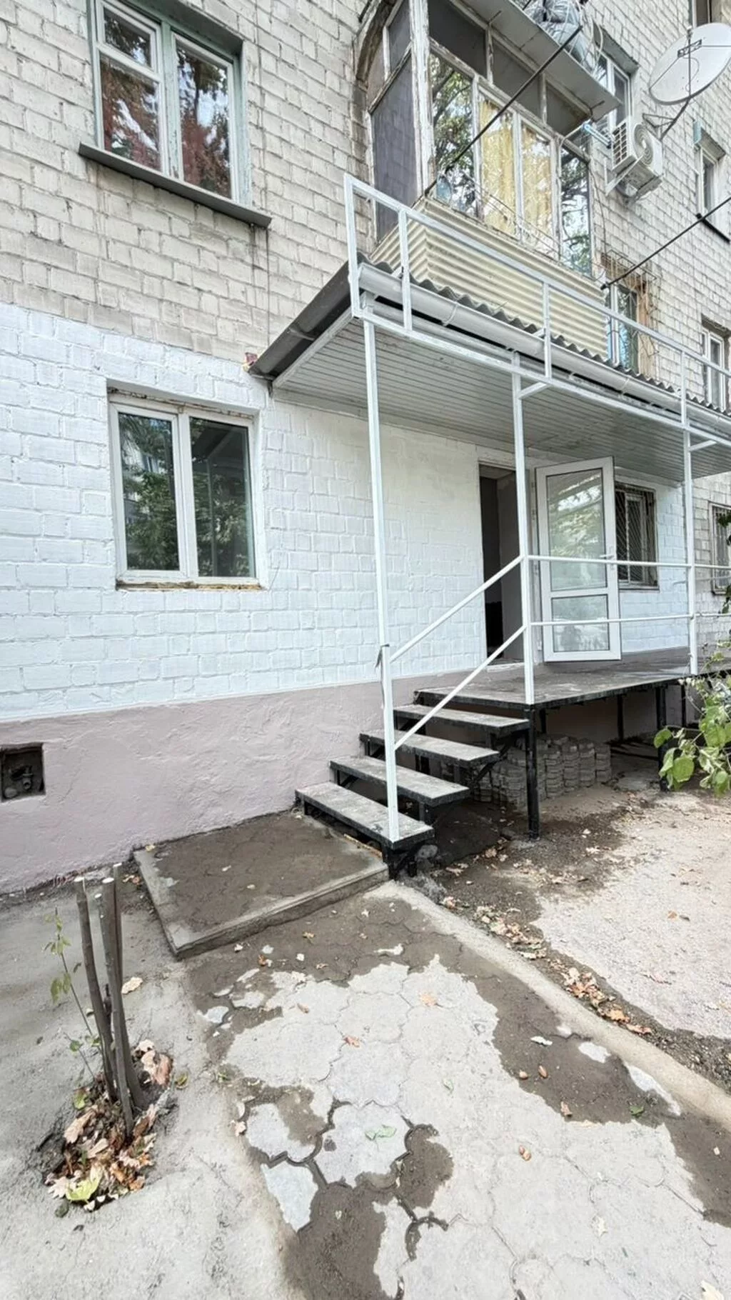 Аренда офисов, 30 м², 1 линия, С отдельной кухней, С отдельным входом