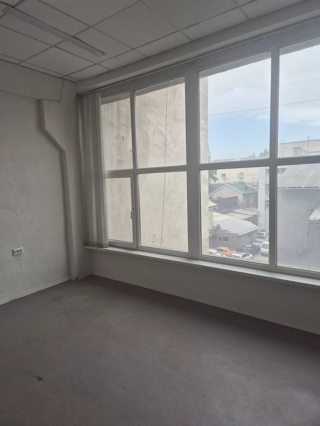 Аренда офисов, 19 м², В административном здании, 1 линия