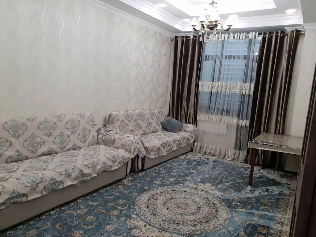 Сдается в элитном доме просторная 2‑комнатная квартира, на