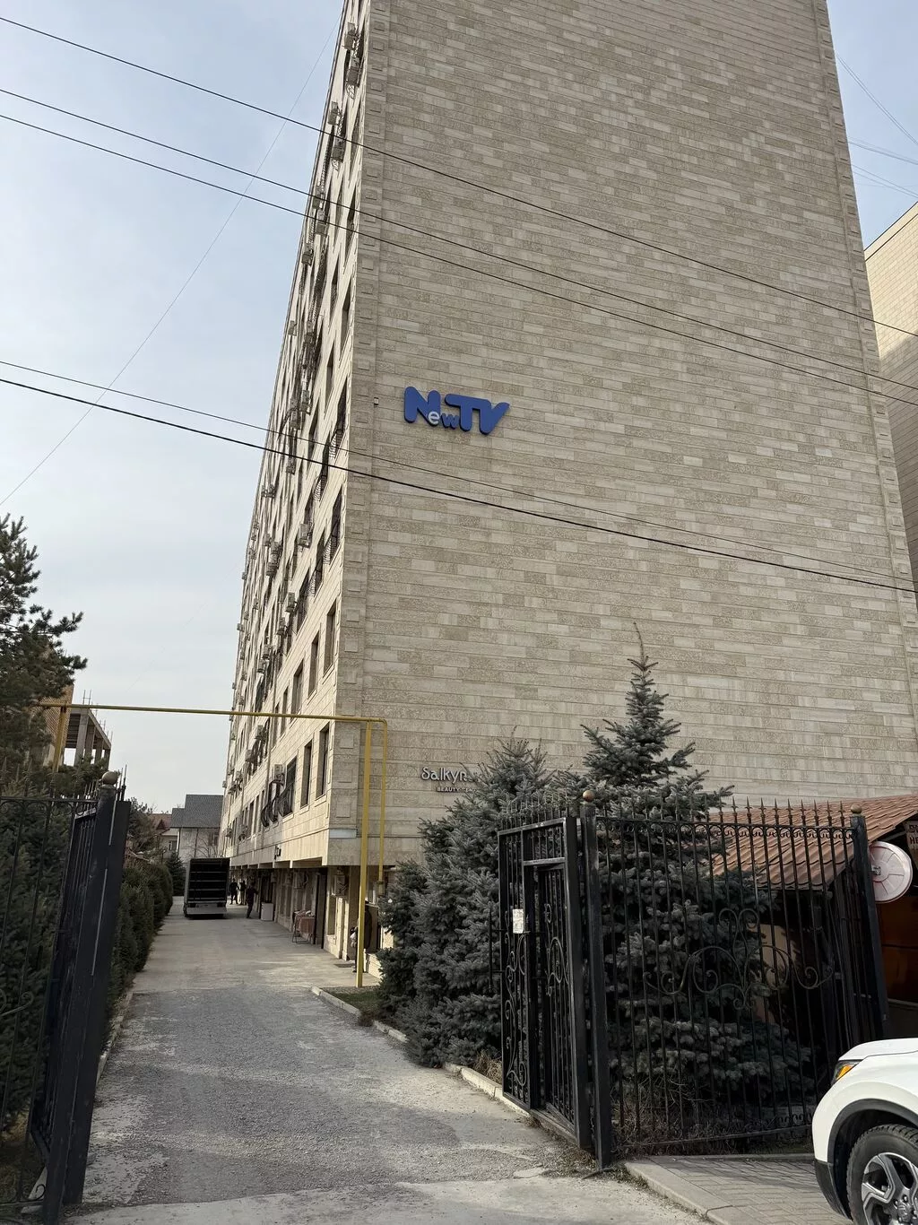 Аренда офисов, 224 м², В жилом комплексе, С оборудованием