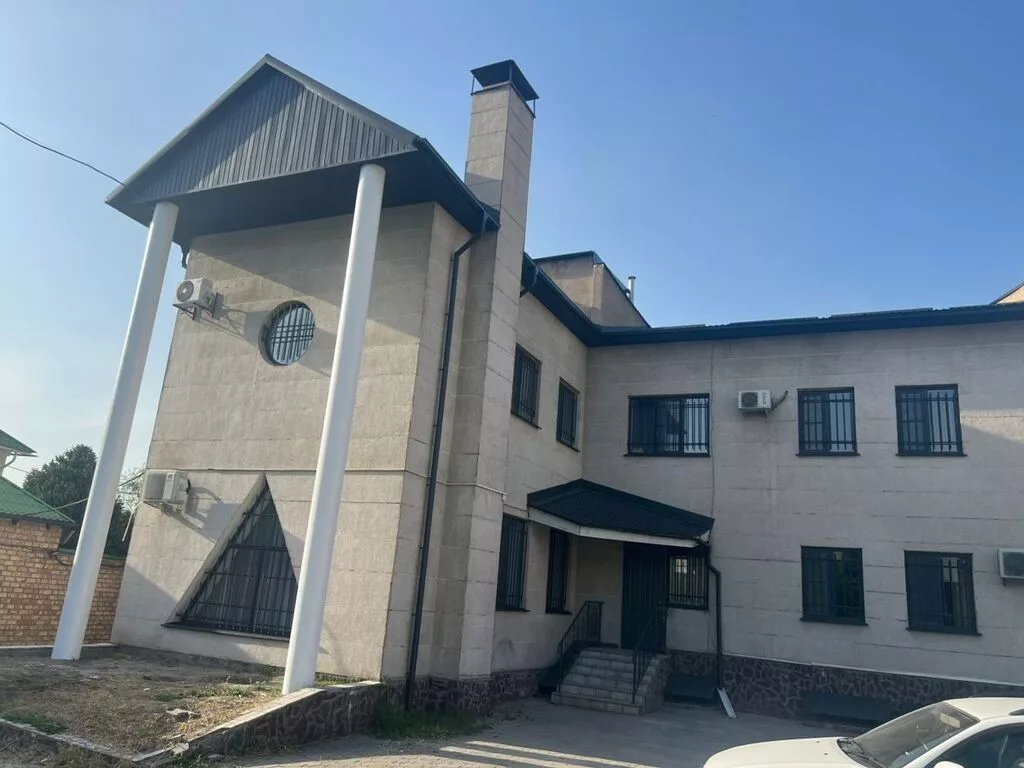 350 м², 6 комнат и более, Таш-Рабат ТРЦ