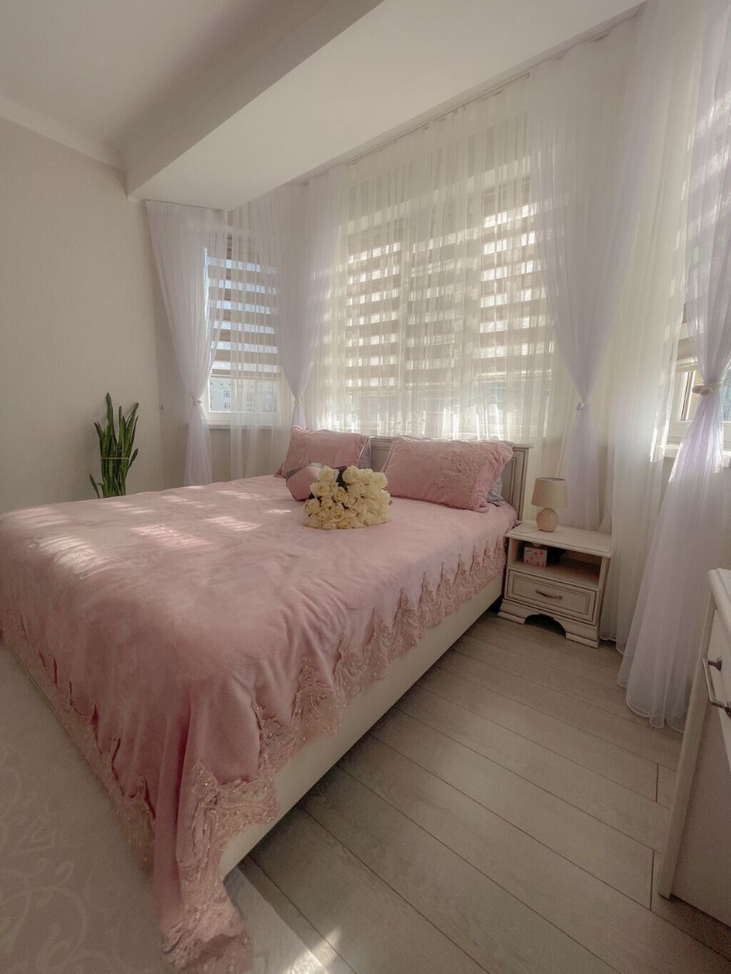 2 комнаты, 73 м², 12 мкр Элитка, 9 этаж, Свежий ремонт