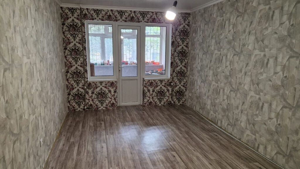 2 комнаты, 44 м², 4 мкр 104 серия, 1 этаж, Косметический ремонт