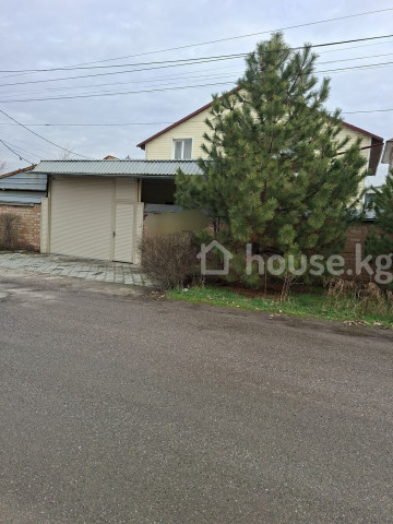 Продажа, дом, 5-комн.: Чуйская область / Бишкек, город Бишкек, Рабочий Городок — за 24 100 000 сом
