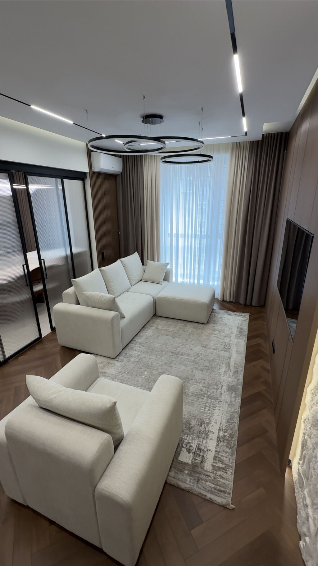 3 комнаты, 122 м², Асанбай мкр Индивидуалка, 9 этаж, Дизайнерский ремонт