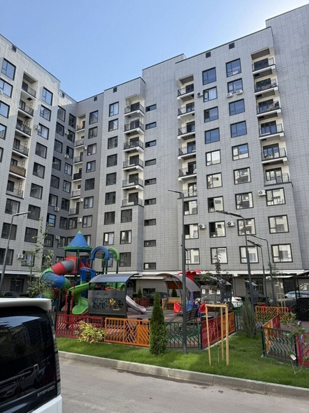 📍ул.7 апреля 🔘Этажи 1/10 🔘62,06м² Предлагаем коммерческое помещение
