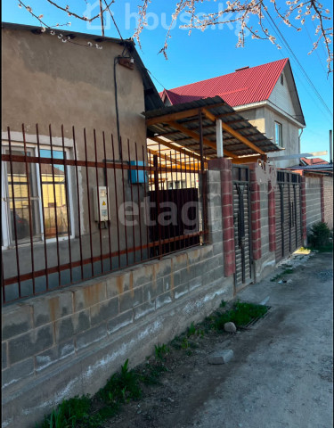 Продажа, дом, 3-комн.: Чуйская область / Бишкек, город Бишкек, с. Селекционное — за 18 500 000 сом