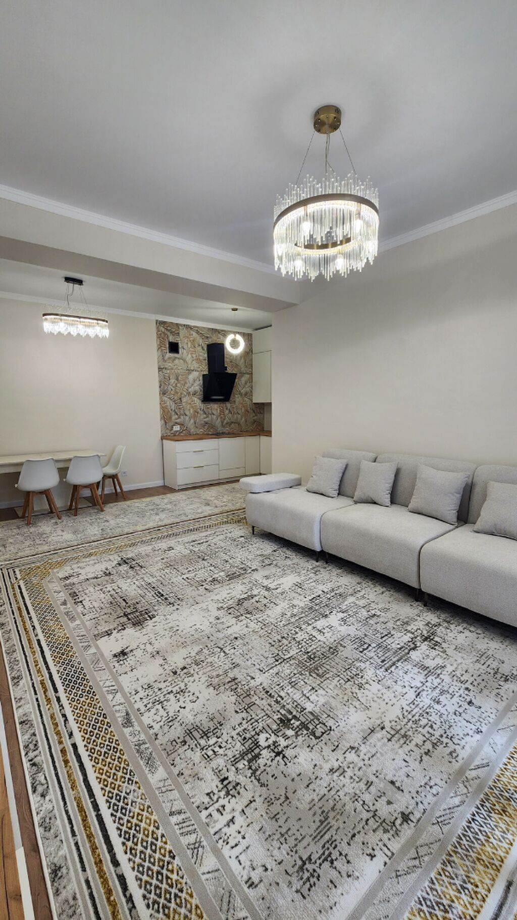 3 комнаты, 82 м², Технопарк Элитка, 12 этаж, Дизайнерский ремонт