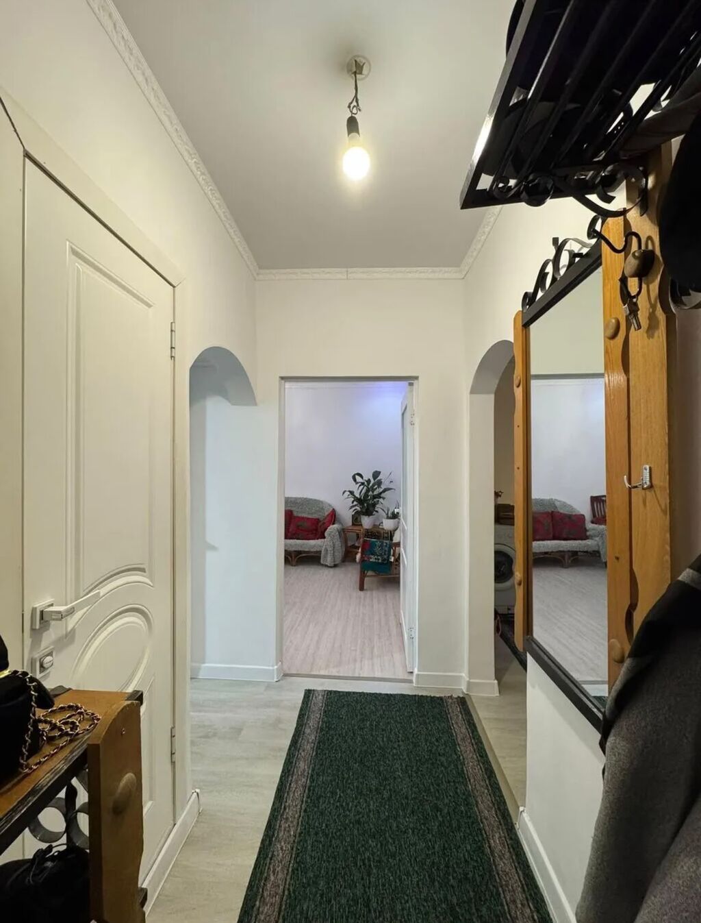 3 комнаты, 70 м², 106 серия, 9 этаж, Косметический ремонт