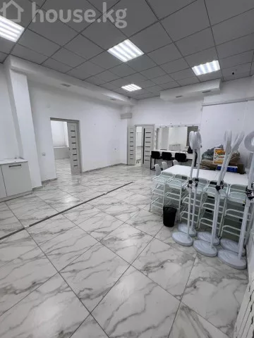 Продажа, коммерческая недвижимость: Чуйская область / Бишкек, город Бишкек, Кок-Жар ж/м — за 23 665 500 сом