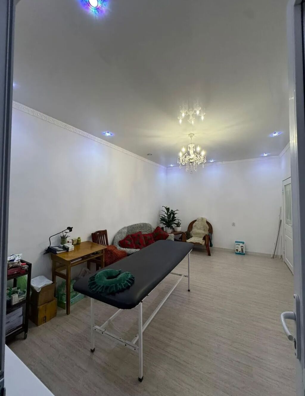 3 комнаты, 70 м², 106 серия, 9 этаж, Косметический ремонт