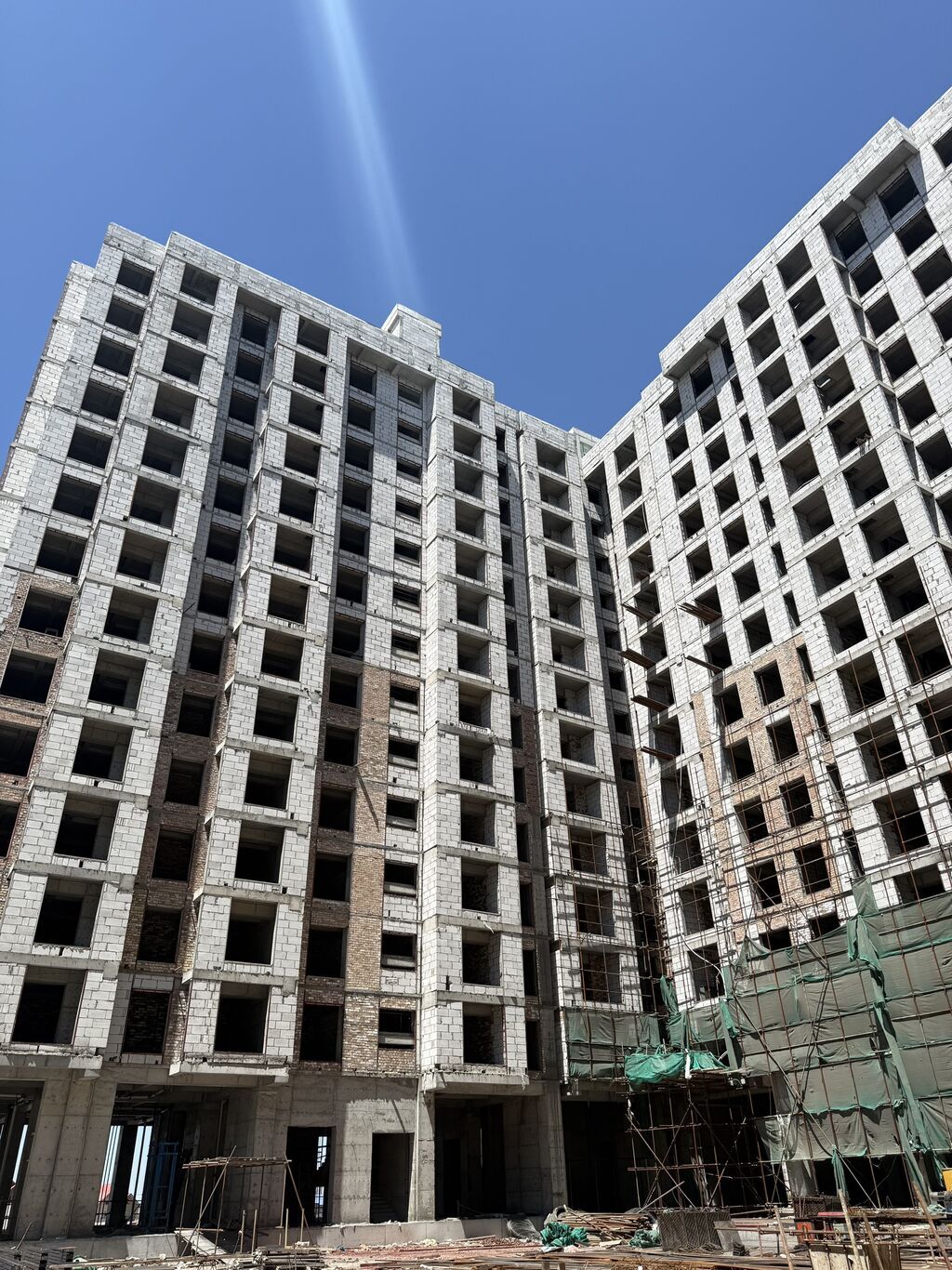 Строится, 1 комната, 60 м²