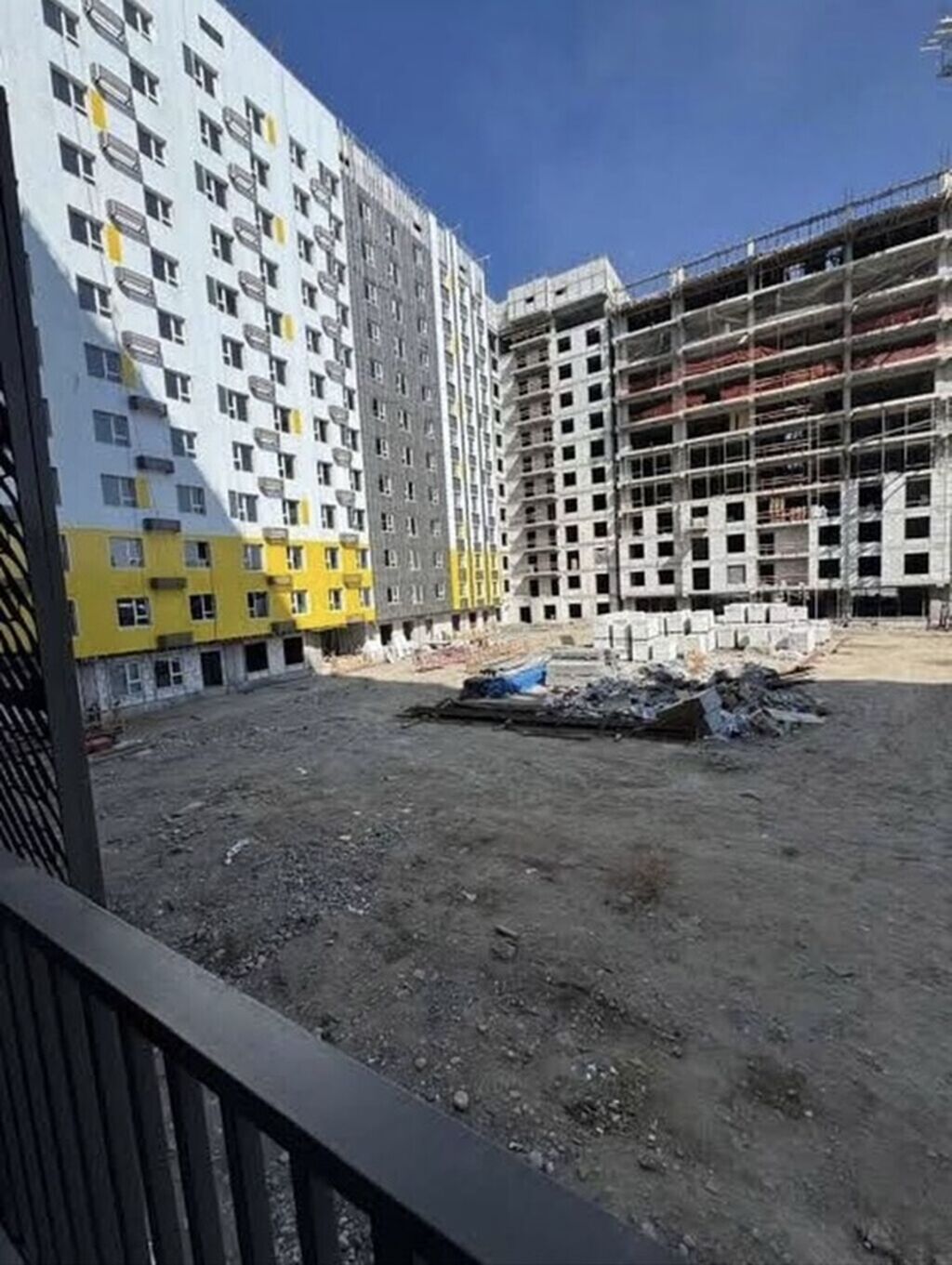Строится, Элитка, 3 комнаты, 70 м²