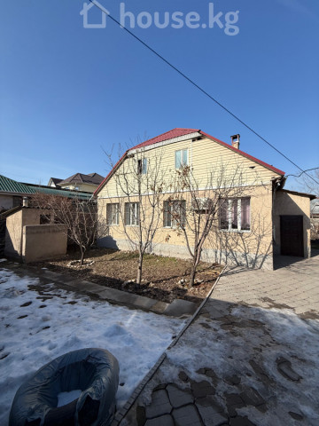 Продажа, дом, 4-комн.: Чуйская область / Бишкек, город Бишкек, Рабочий Городок — за 18 566 960 сом