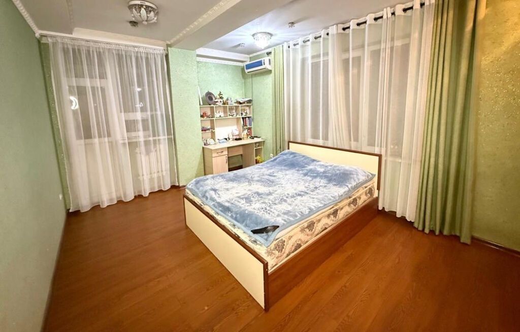 3 комнаты, 96 м², КНУ 7 этаж