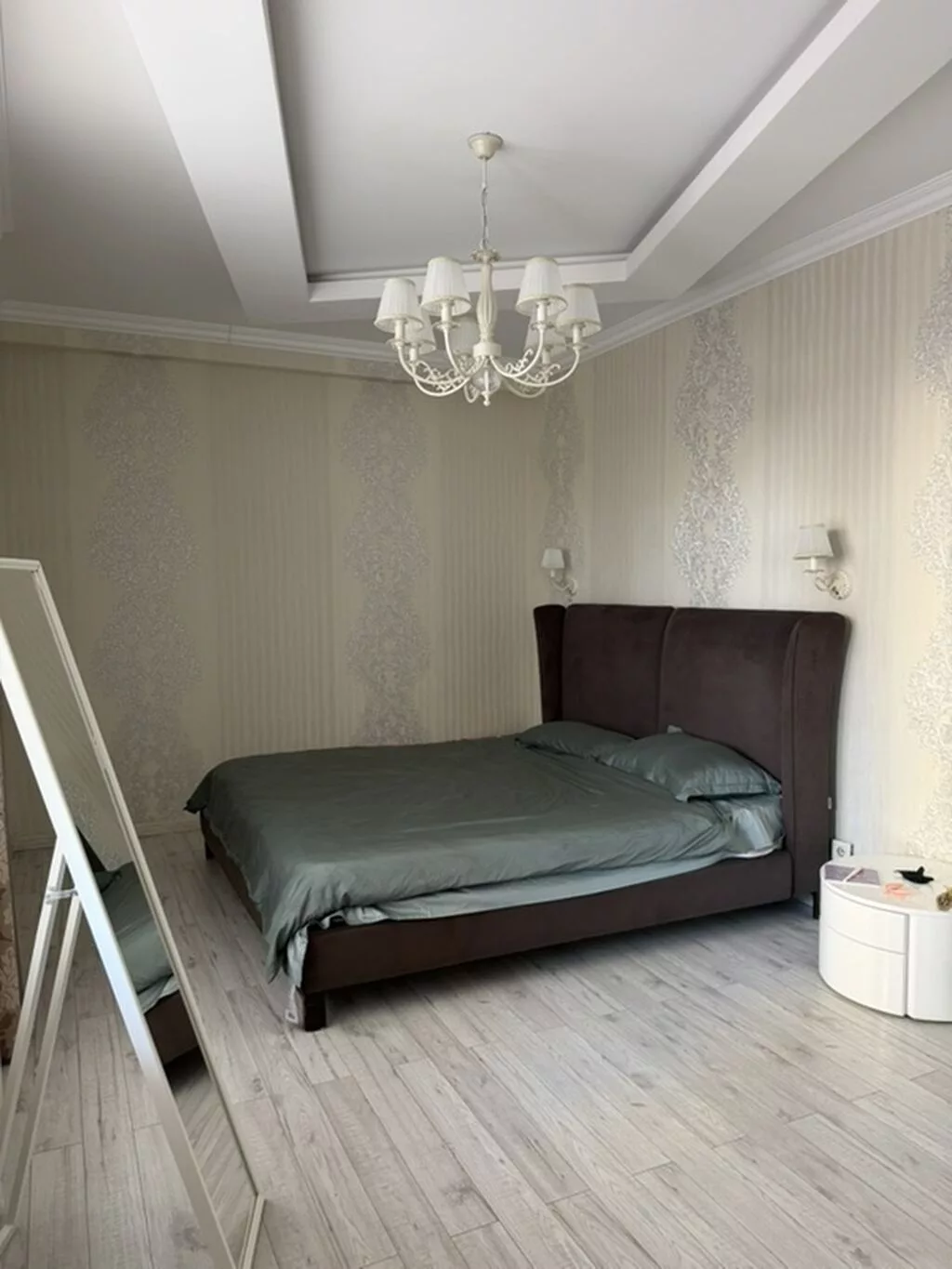Сдается просторная 2-комнатная квартира в районе Ак-Кеме | 80 м² | На