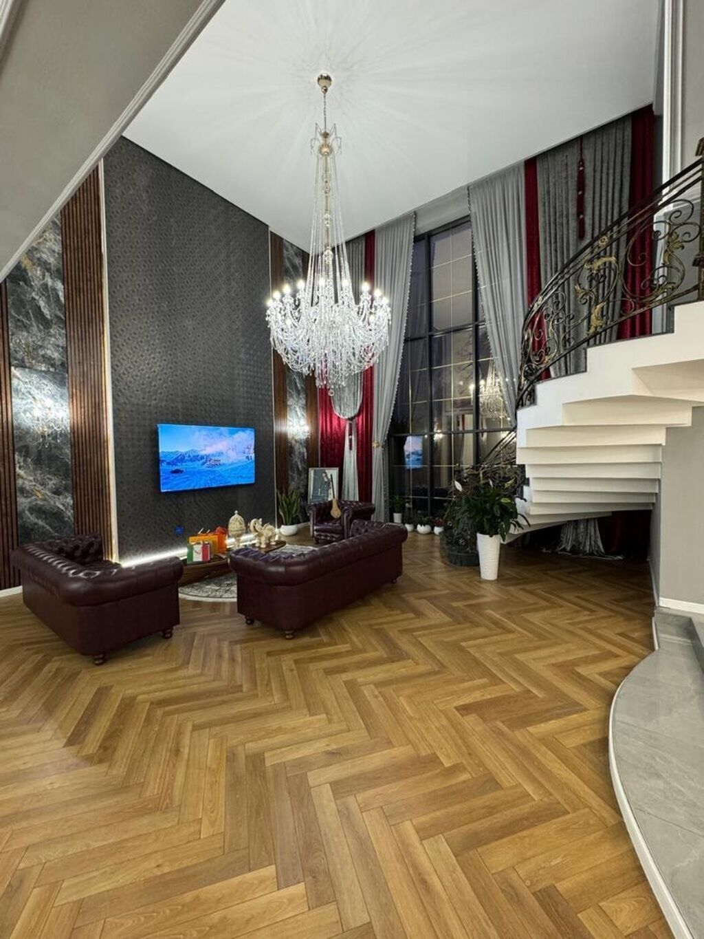 🏡 Продается шикарный особняк в престижном районе ж.м Кок-Жар ! Дом, в