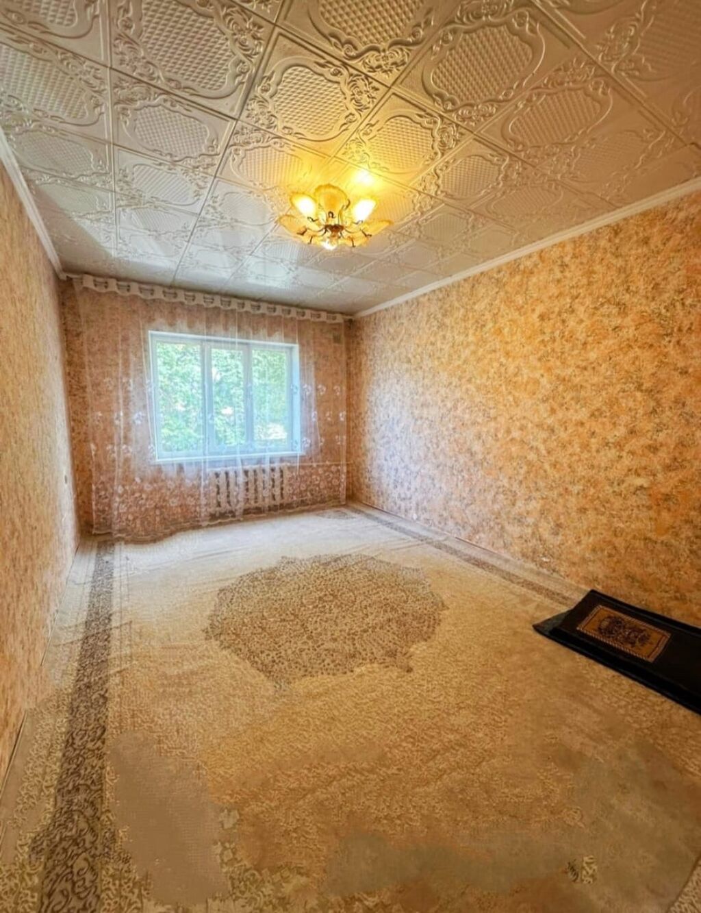 2 комнаты, 48 м², Молодая Гвардия 105 серия, 3 этаж, Старый ремонт