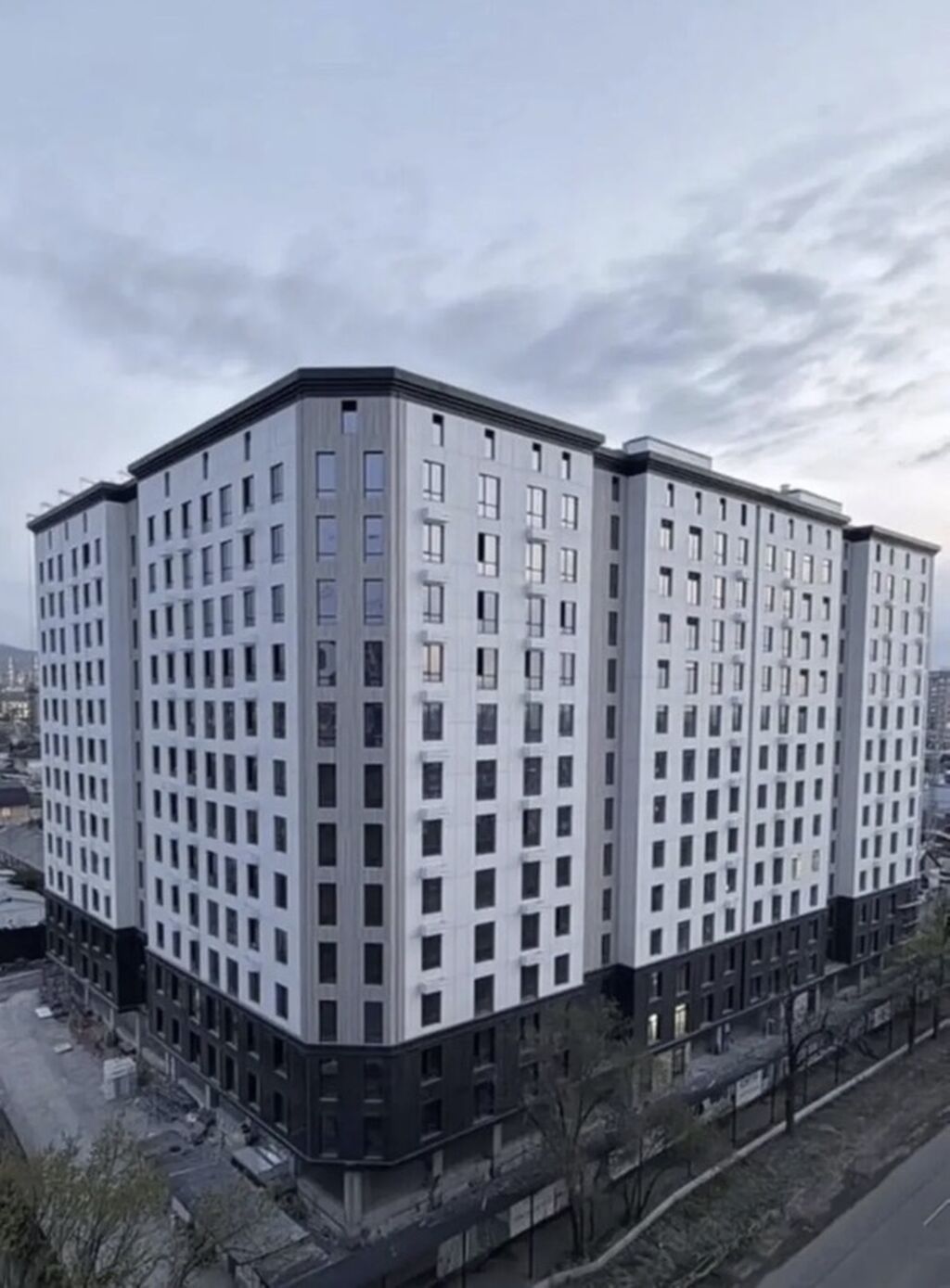 Сдан, Элитка, 2 комнаты, 93 м²