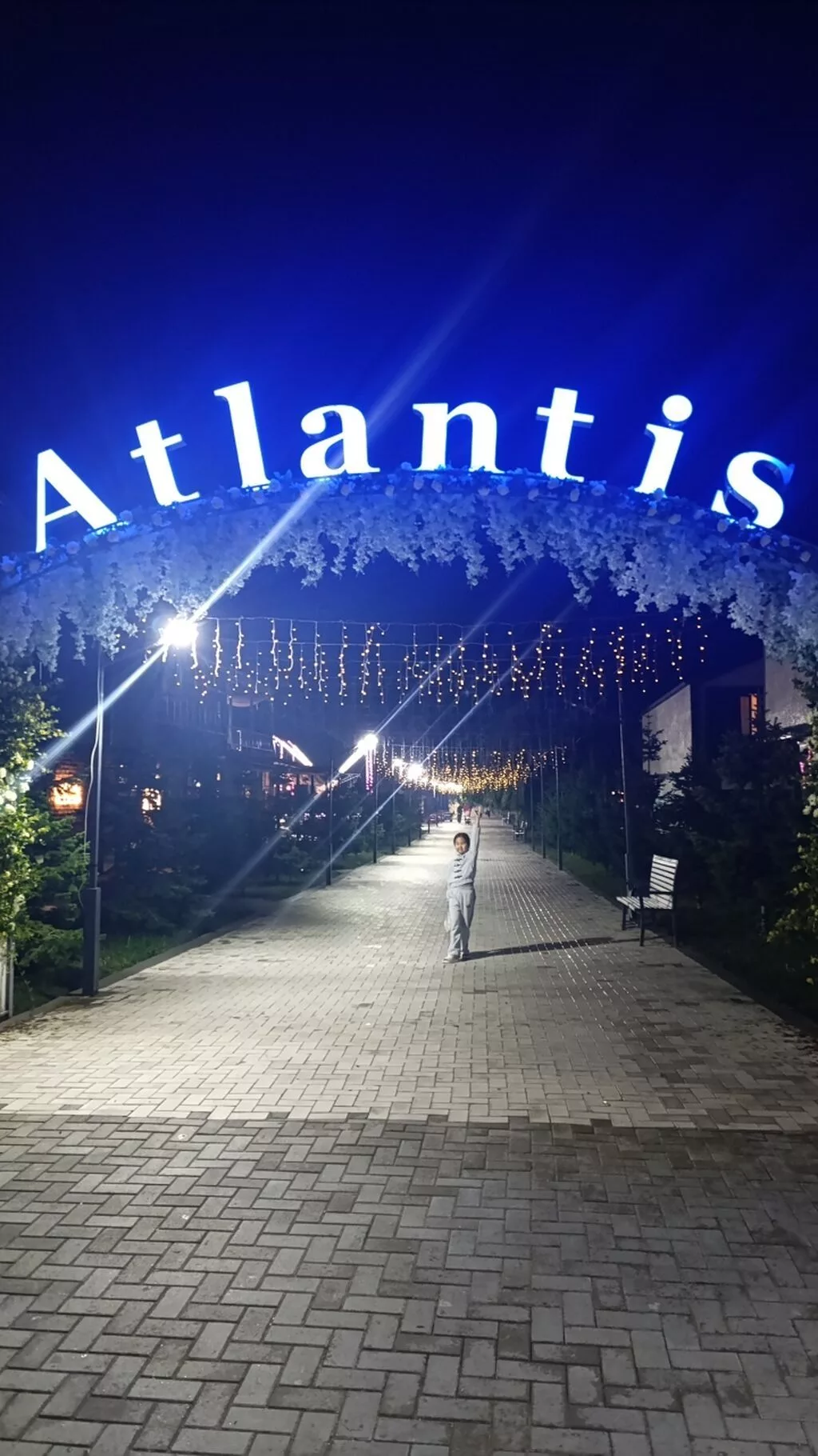 Сдается уютный таунхаус в комплексе Atlantis. Описание: - Современная