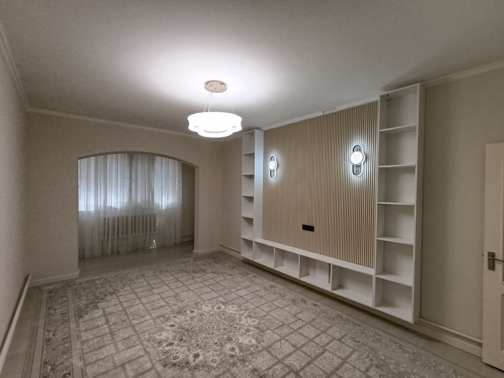 2 комнаты, 67 м², Молодая Гвардия 106 серия улучшенная, 2 этаж, Свежий ремонт